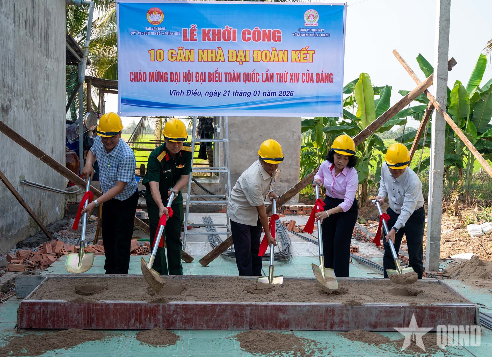 An Giang: Khởi công, bàn giao 21 nhà Đại đoàn kết